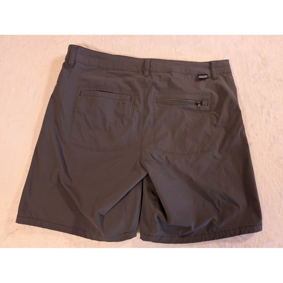 Patagonia Quandary Women's Dark Gray Outdoor Hiking Shorts Size 4 Inseam 7 in - Picture 5 of 10